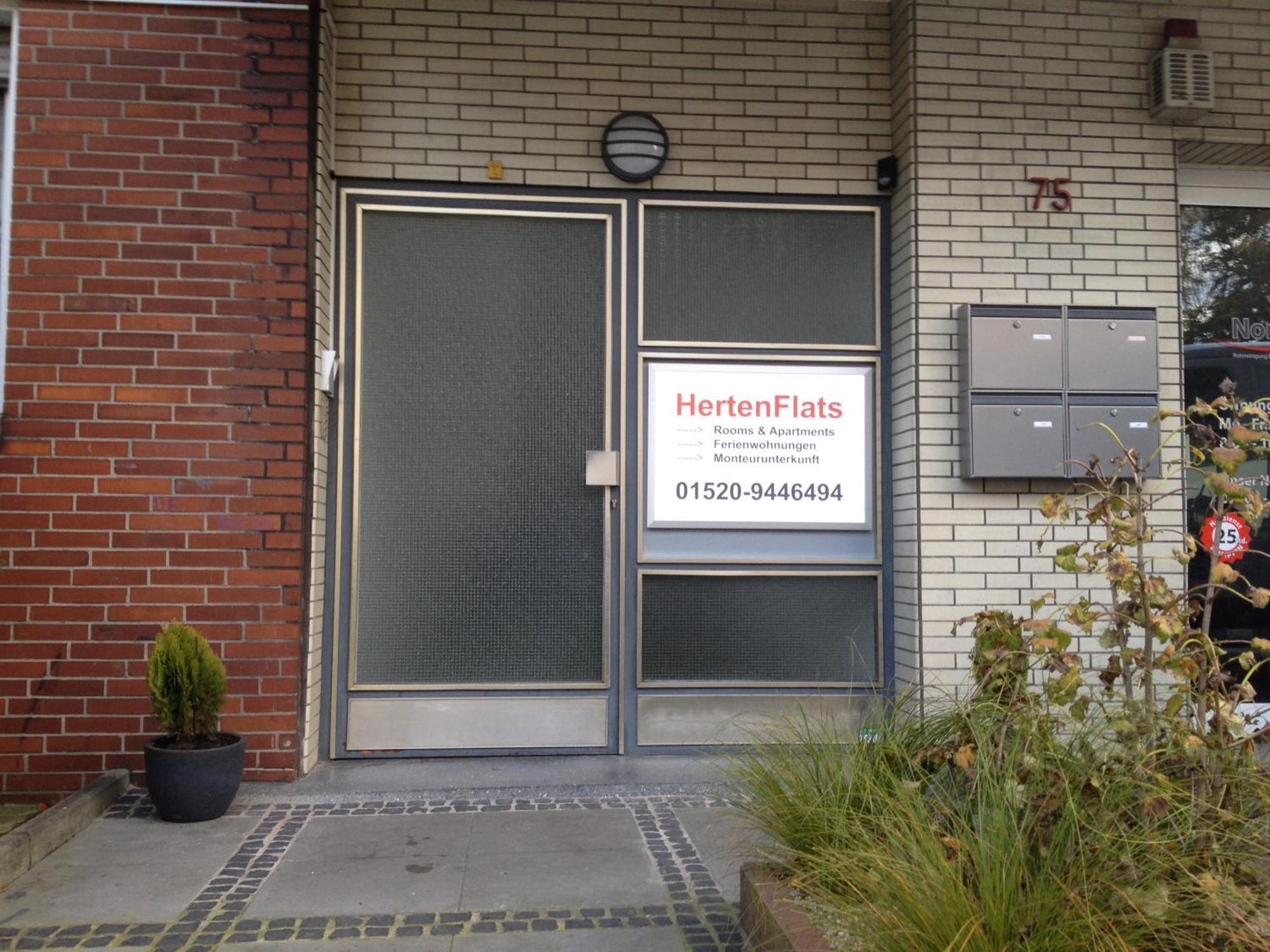 HertenFlats - Rooms&Apartments - Kreis Recklinghausen Herten  Buitenkant foto
